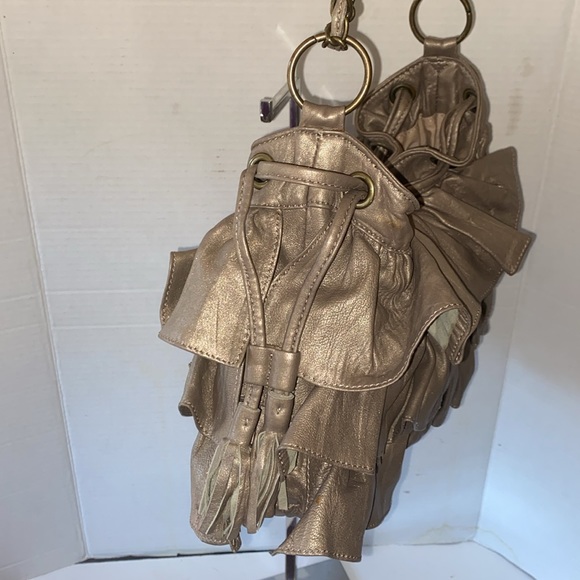 VGUC. Adrian Vittadini ruffle, soft, leather bag. - Picture 2 of 15